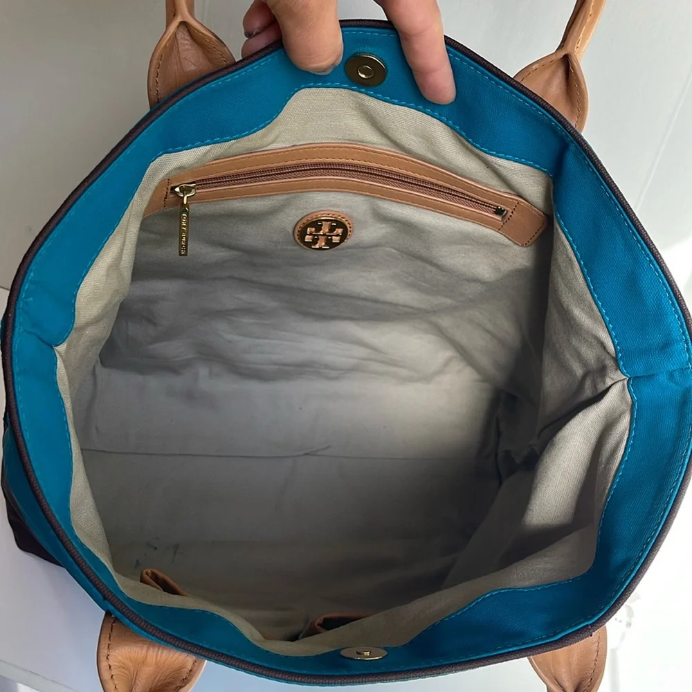 Tory Burch Jaden Canvas And Leather Tote
